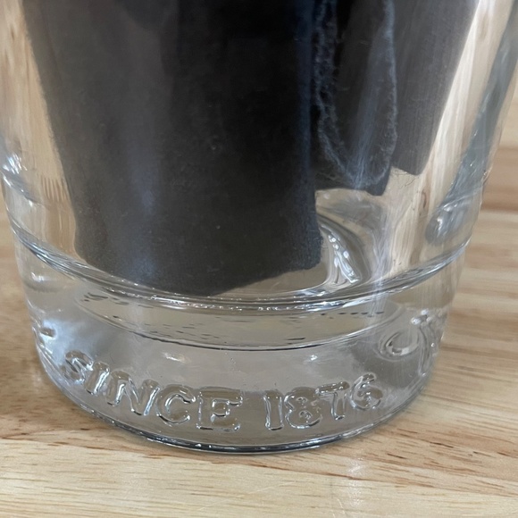 Vintage Hooters 20th Anniversary Budweiser Pint Beer Glass 16 oz Collectible Bar - Picture 4 of 6